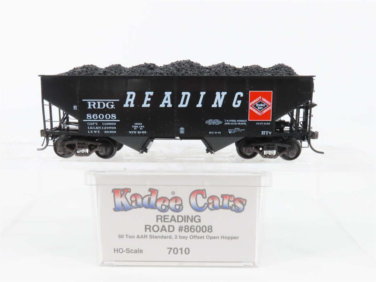 HO Scale Kadee 7010 RDG Reading 50-Ton 2-Bay Hopper Car #86008 w/ Load