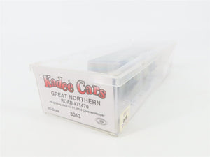 HO Scale Kadee 8013 GN Great Northern Covered 2-Bay Hopper Car #71470 Sealed