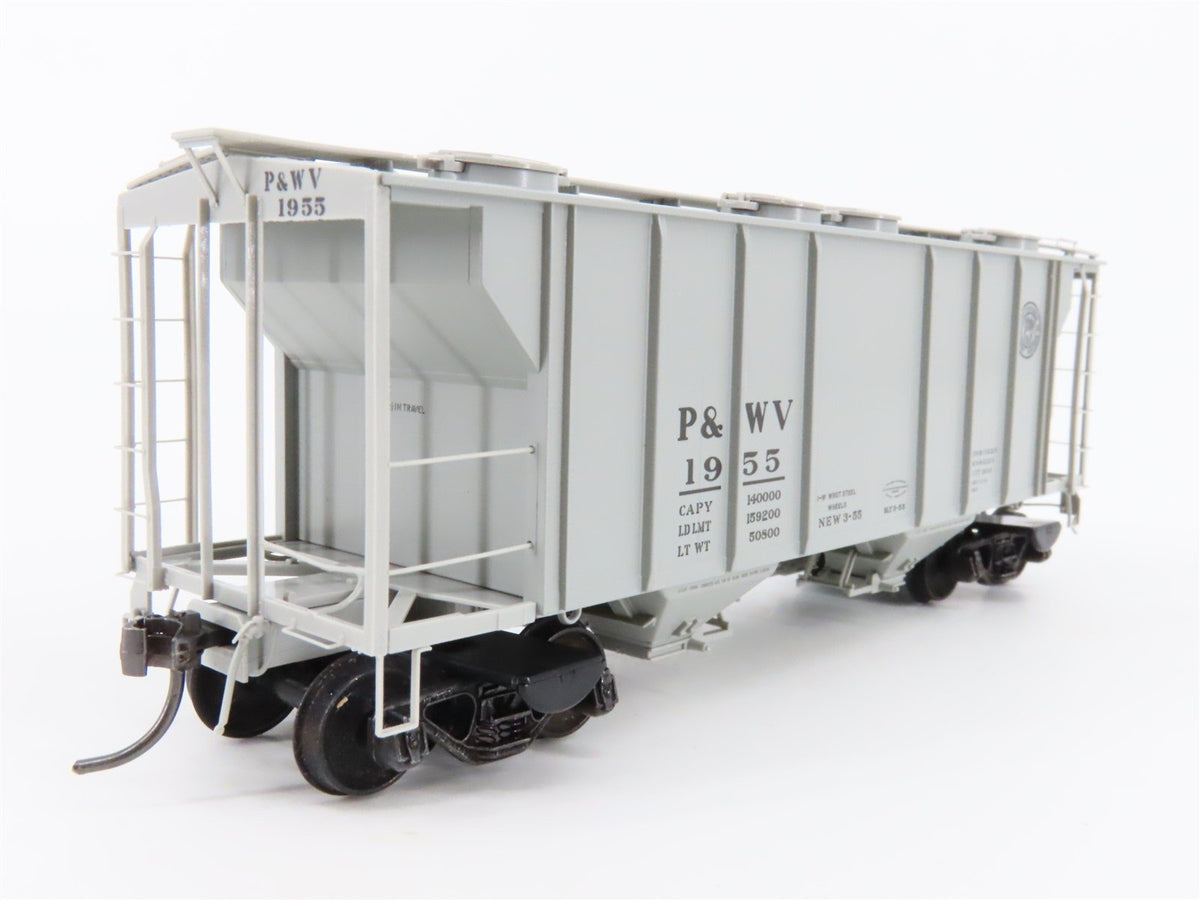 HO Scale Kadee 8632 P&amp;WV Railway Covered 2-Bay Hopper Car #1955