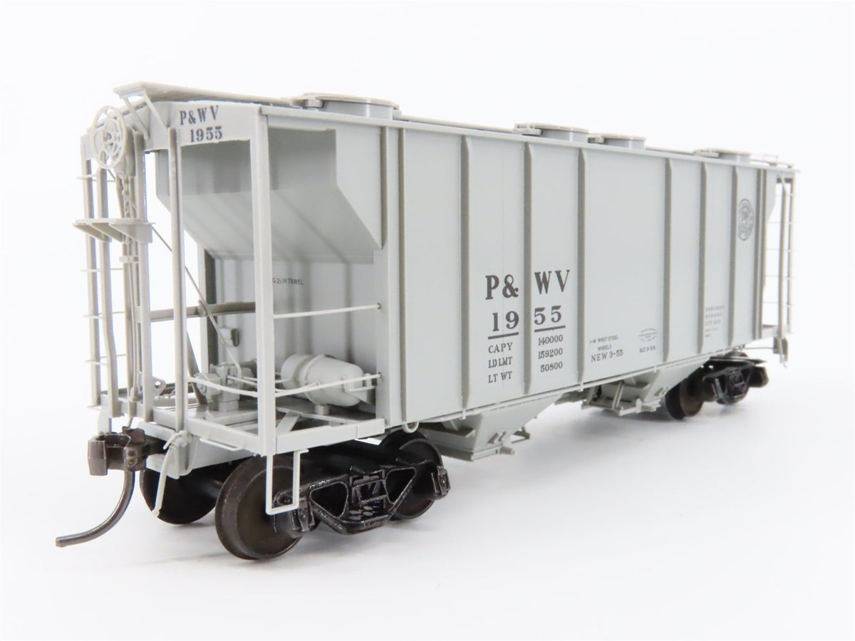 HO Scale Kadee 8632 P&amp;WV Railway Covered 2-Bay Hopper Car #1955