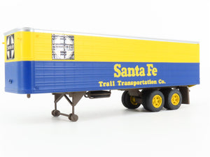 S Scale S-Helper Service Showcase Line 00300-7 ATSF Flat Car #92752 w/ Trailer