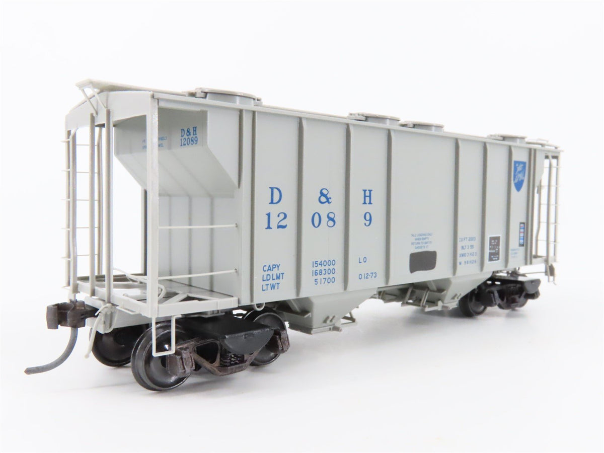 HO Scale Kadee 8620 D&amp;H Delaware &amp; Hudson Covered 2-Bay Hopper Car #12089