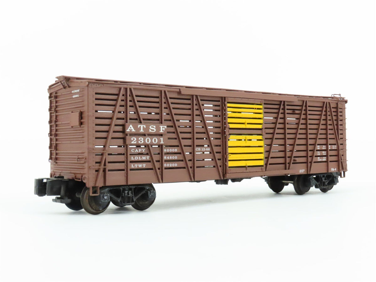 S Scale S-Helper Service Showcase Line 00060 ATSF Santa Fe Stock Car #23001