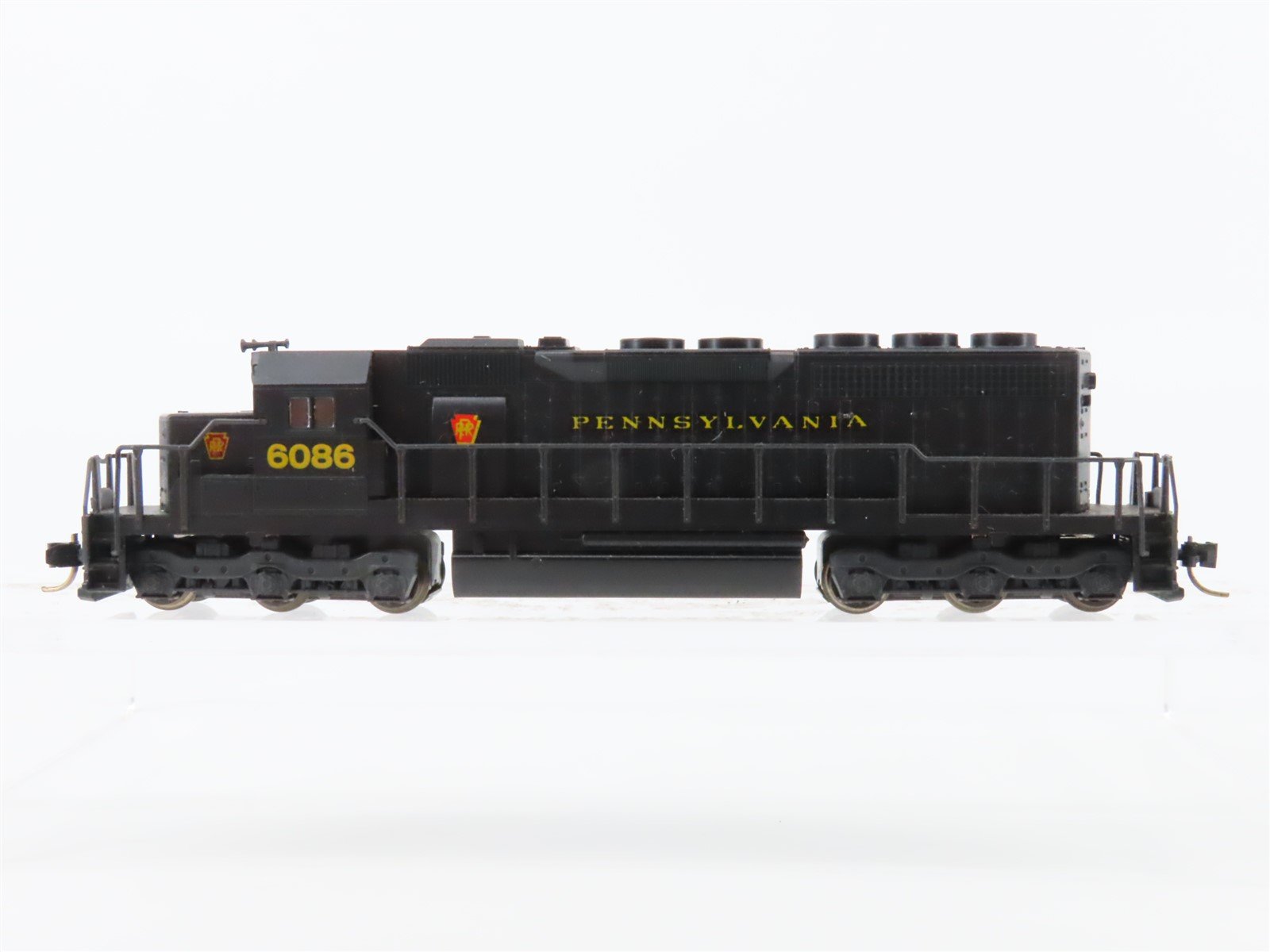 N Scale KATO PRR Pennsylvania EMD SD40 Diesel Locomotive #6086