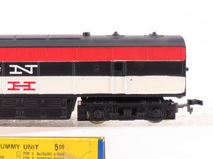 HO Scale AHM 7026 NH New Haven FM B Unit Diesel Locomotive UNPOWERED