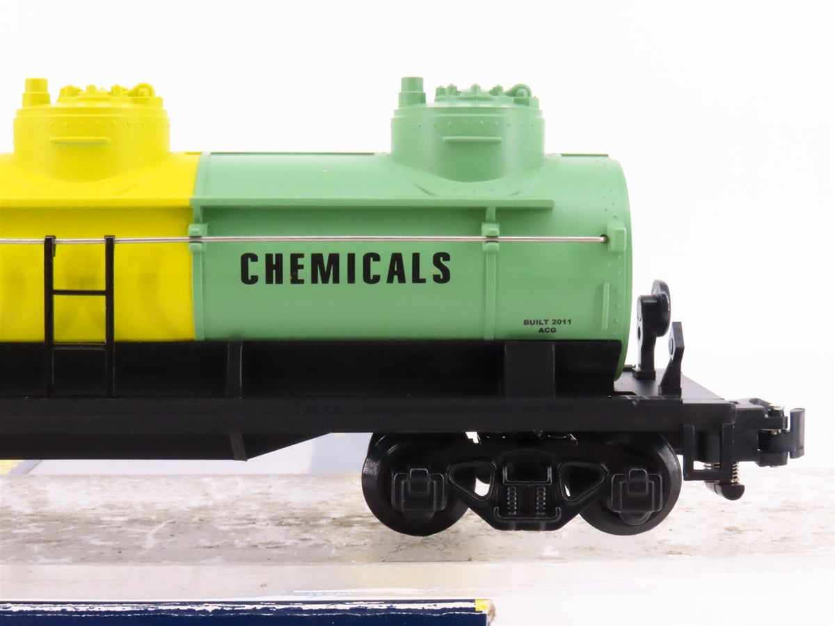 S Scale American Flyer 6-48437 GATX Gilbert Chemicals 3-Dome Tank Car 48437