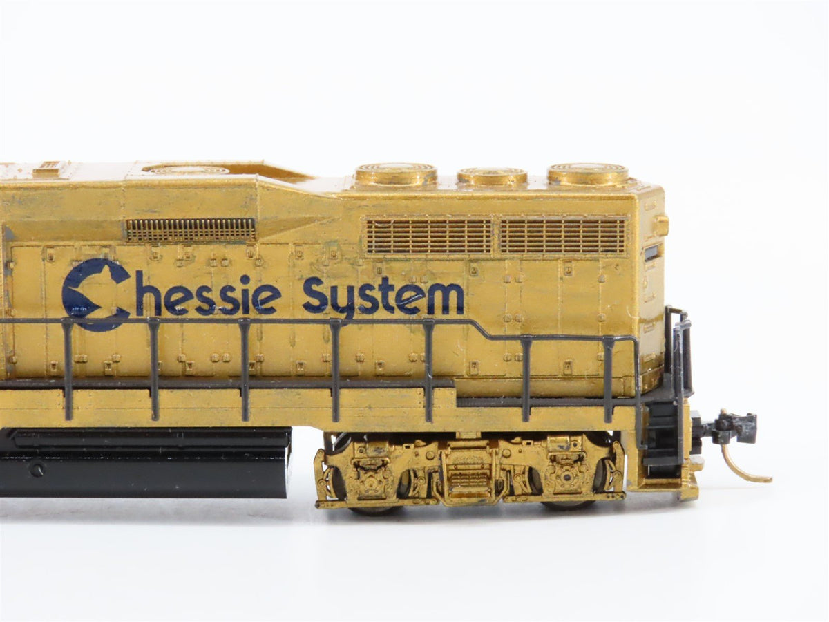 N Scale KATO B&amp;O Chessie System &quot;Gold Scheme&quot; EMD GP30 Diesel #3645 - Custom