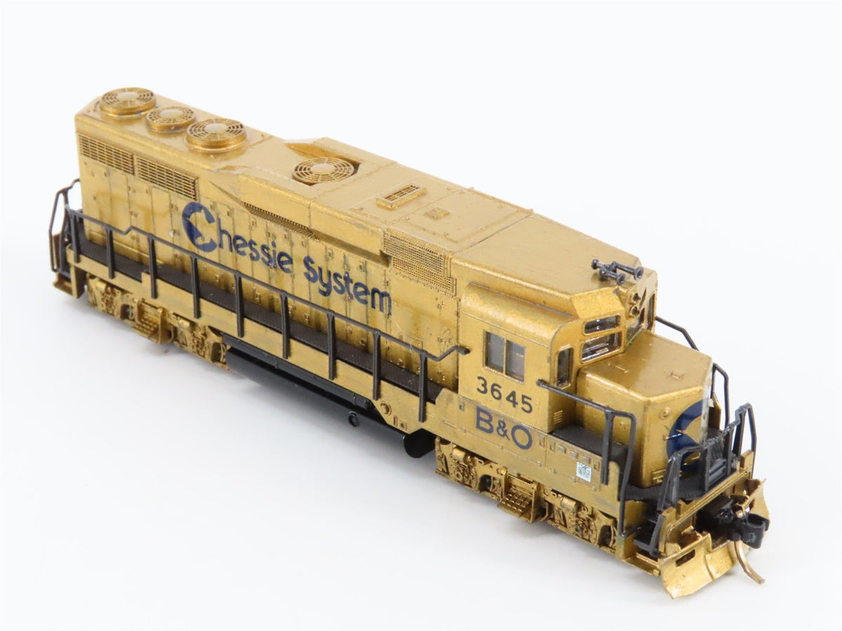 N Scale KATO B&amp;O Chessie System &quot;Gold Scheme&quot; EMD GP30 Diesel #3645 - Custom