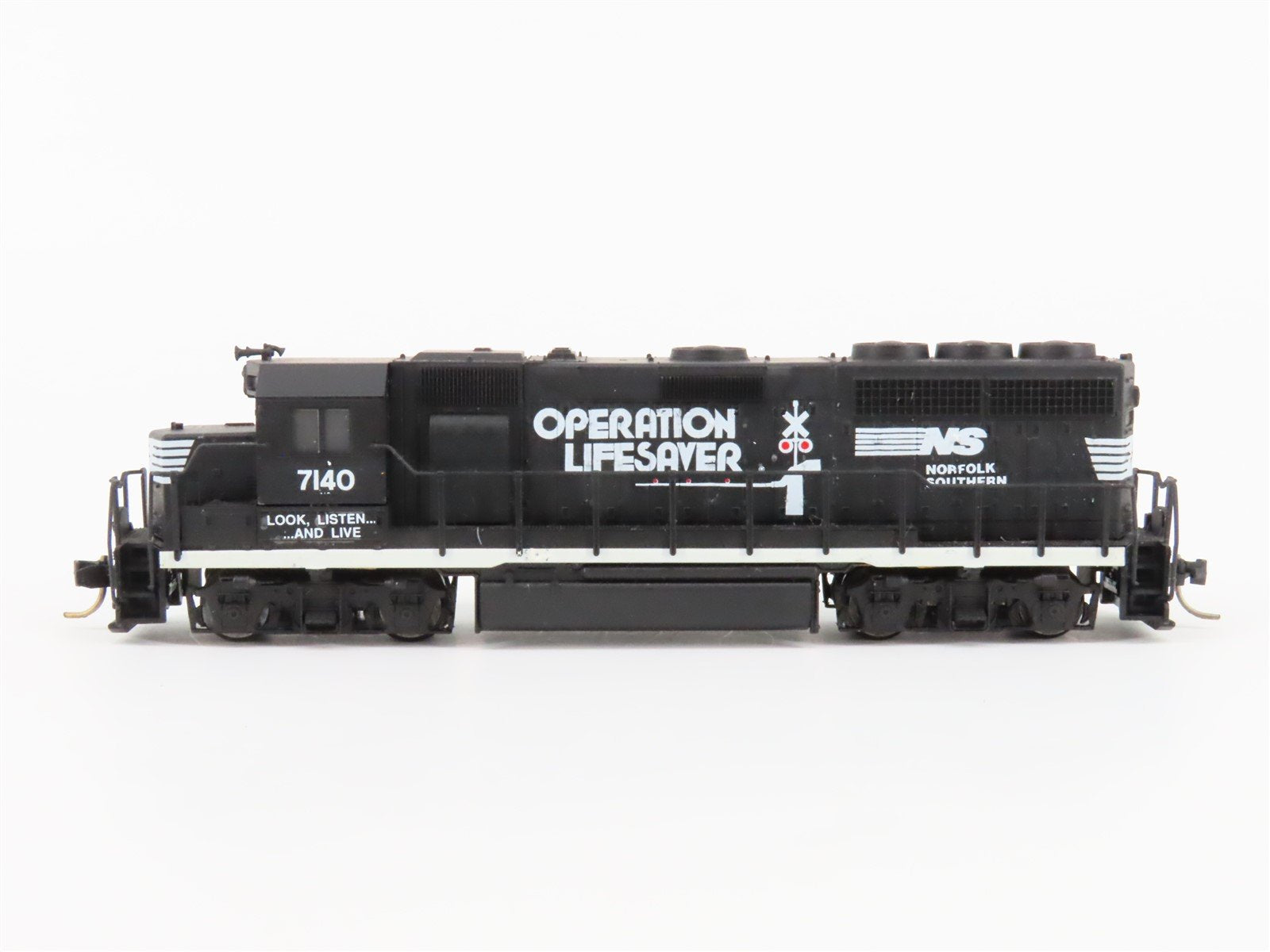 N Atlas NS Norfolk Southern "Operation Lifesaver" EMD GP40 Diesel #7140 - Custom