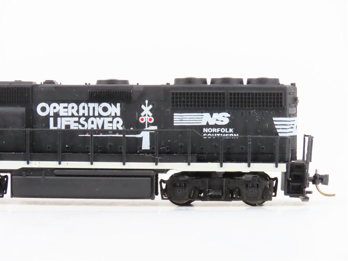 N Atlas NS Norfolk Southern &quot;Operation Lifesaver&quot; EMD GP40 Diesel #7890 - Custom