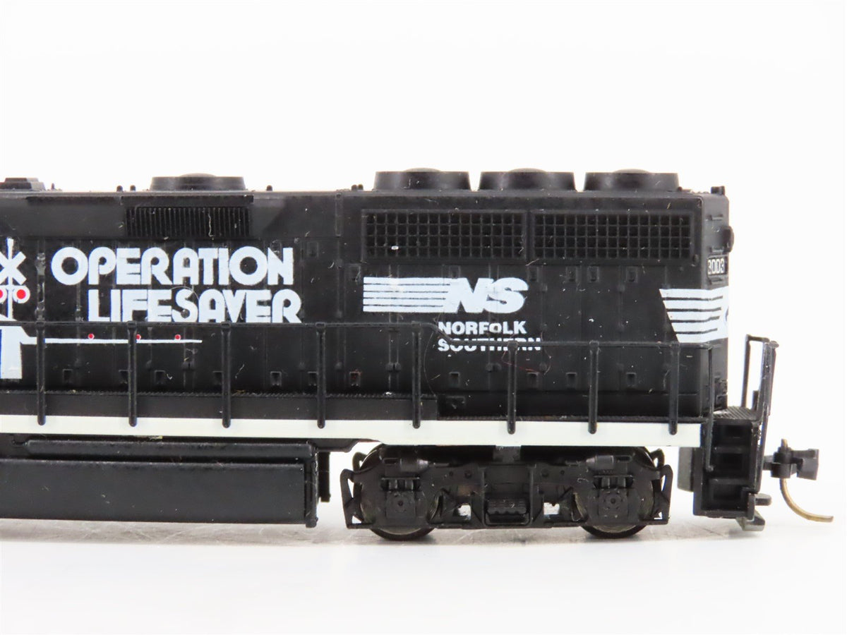 N Atlas NS Norfolk Southern &quot;Operation Lifesaver&quot; EMD GP40 Diesel #3003 - Custom