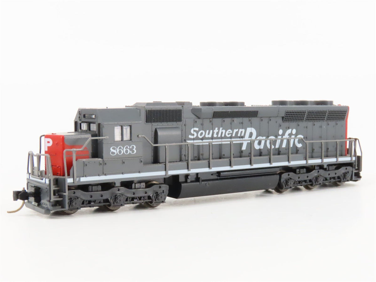 N Scale KATO SP Southern Pacific &quot;Bloody Nose&quot; EMD SD45 Diesel Locomotive #8663