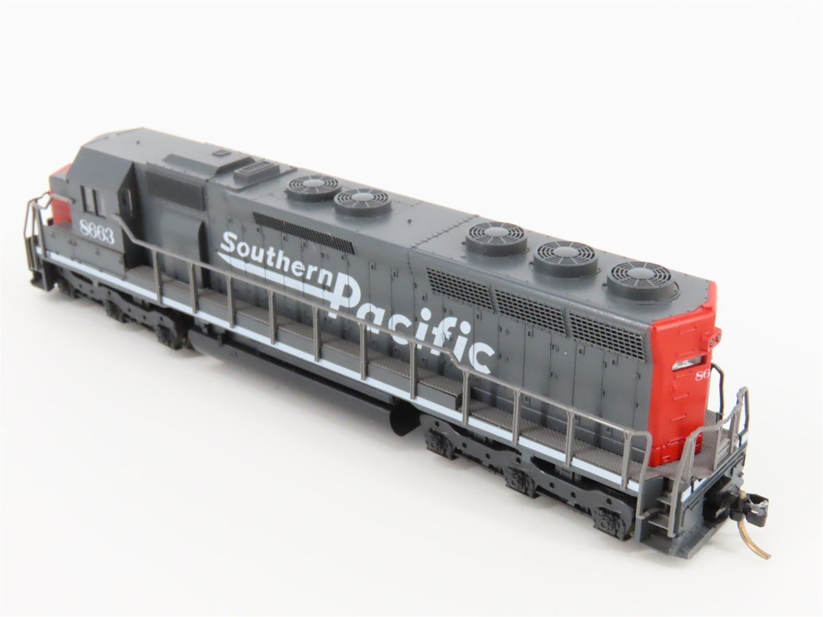 N Scale KATO SP Southern Pacific &quot;Bloody Nose&quot; EMD SD45 Diesel Locomotive #8663