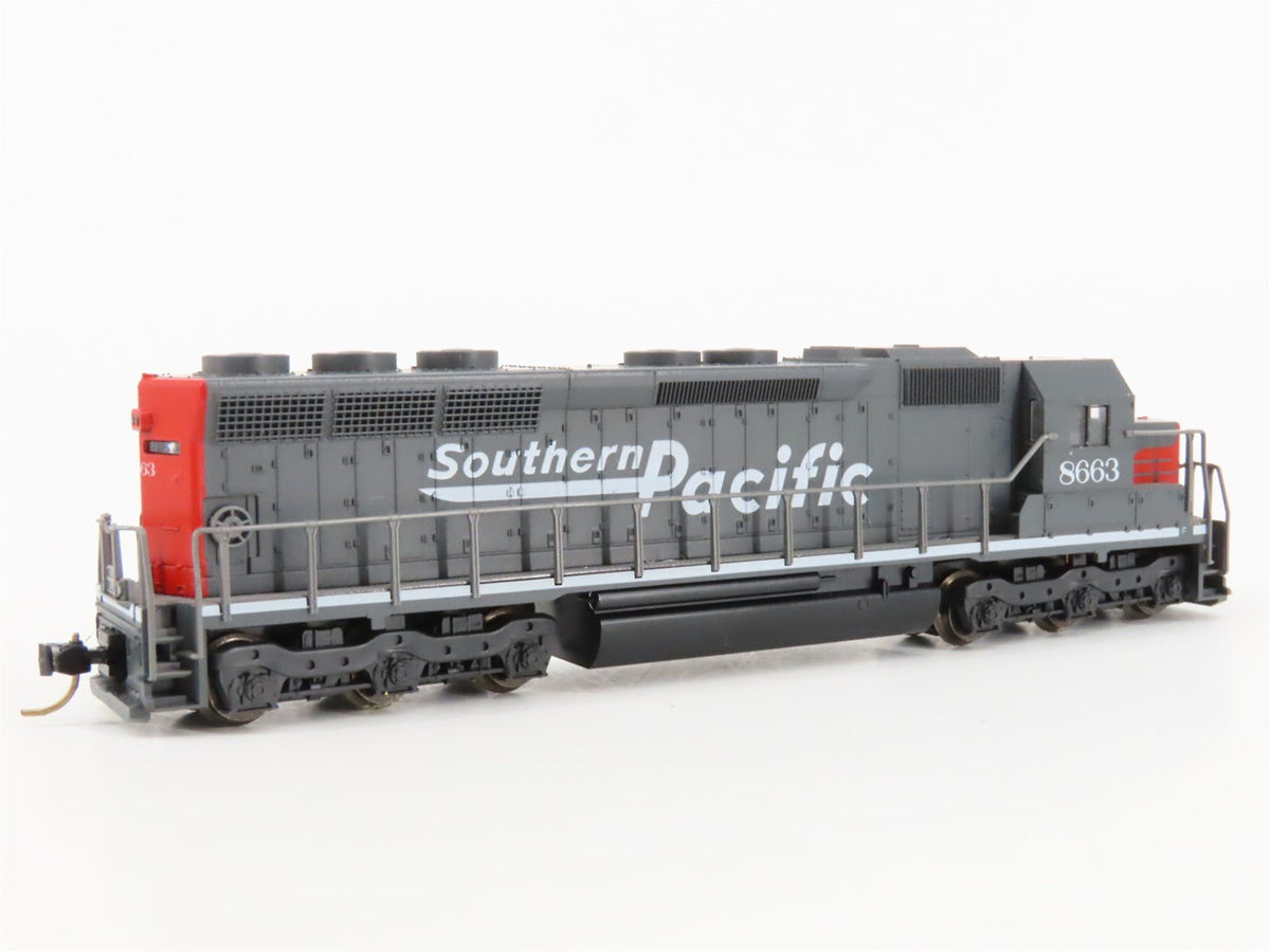 N Scale KATO SP Southern Pacific &quot;Bloody Nose&quot; EMD SD45 Diesel Locomotive #8663