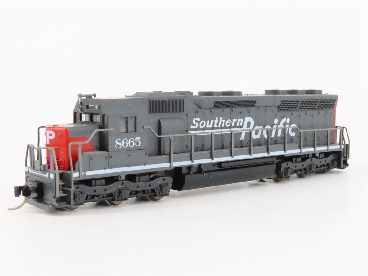 N Scale KATO SP Southern Pacific &quot;Bloody Nose&quot; EMD SD45 Diesel Locomotive #8665