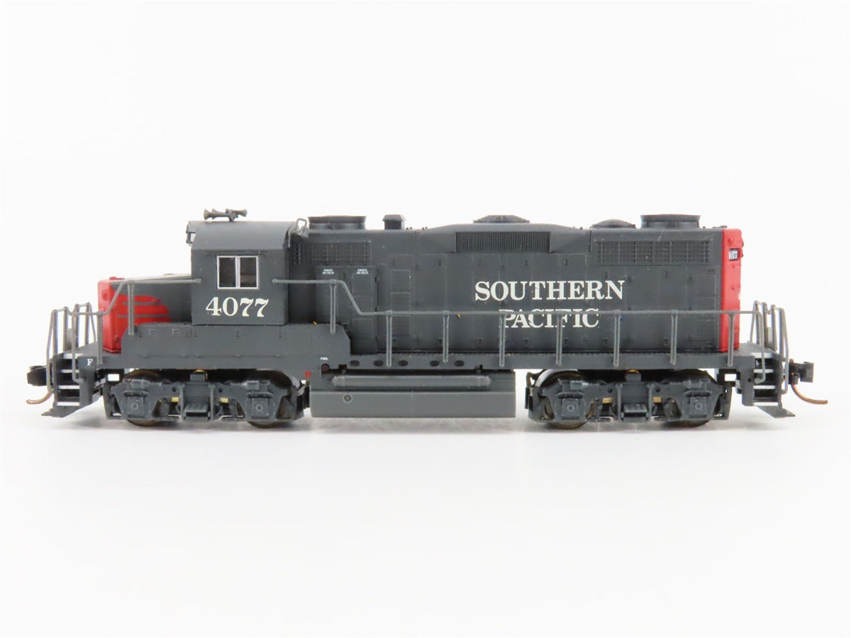 N Scale Life-Like SP Southern Pacific &quot;Bloody Nose&quot; EMD GP20 Diesel #4077