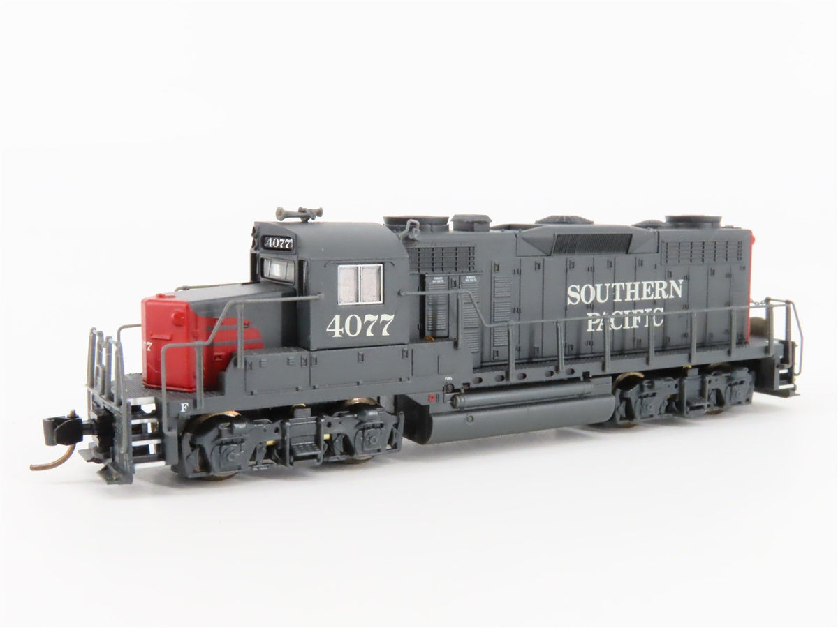 N Scale Life-Like SP Southern Pacific &quot;Bloody Nose&quot; EMD GP20 Diesel #4077