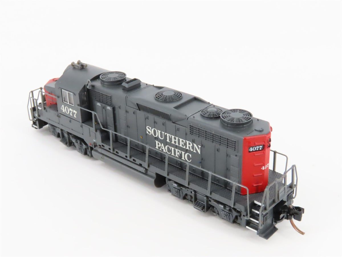 N Scale Life-Like SP Southern Pacific &quot;Bloody Nose&quot; EMD GP20 Diesel #4077