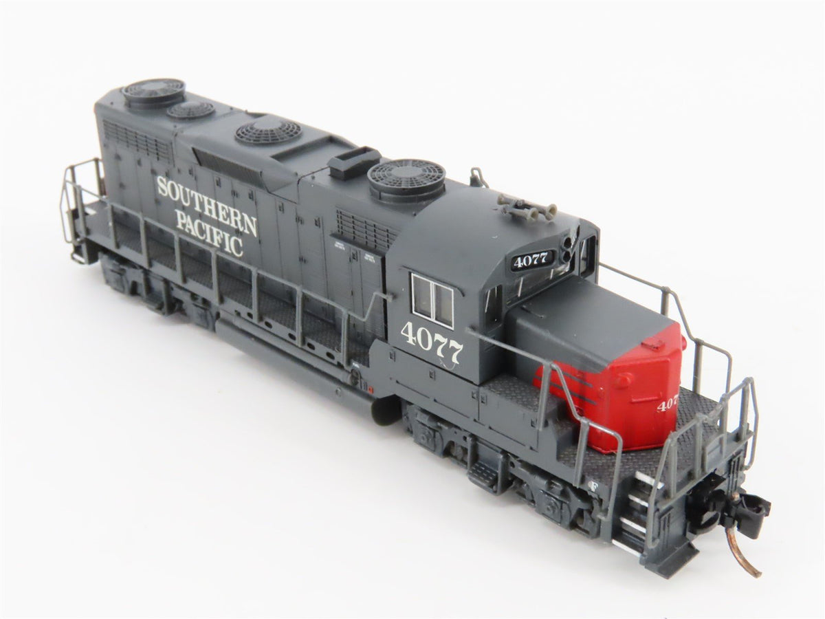 N Scale Life-Like SP Southern Pacific &quot;Bloody Nose&quot; EMD GP20 Diesel #4077