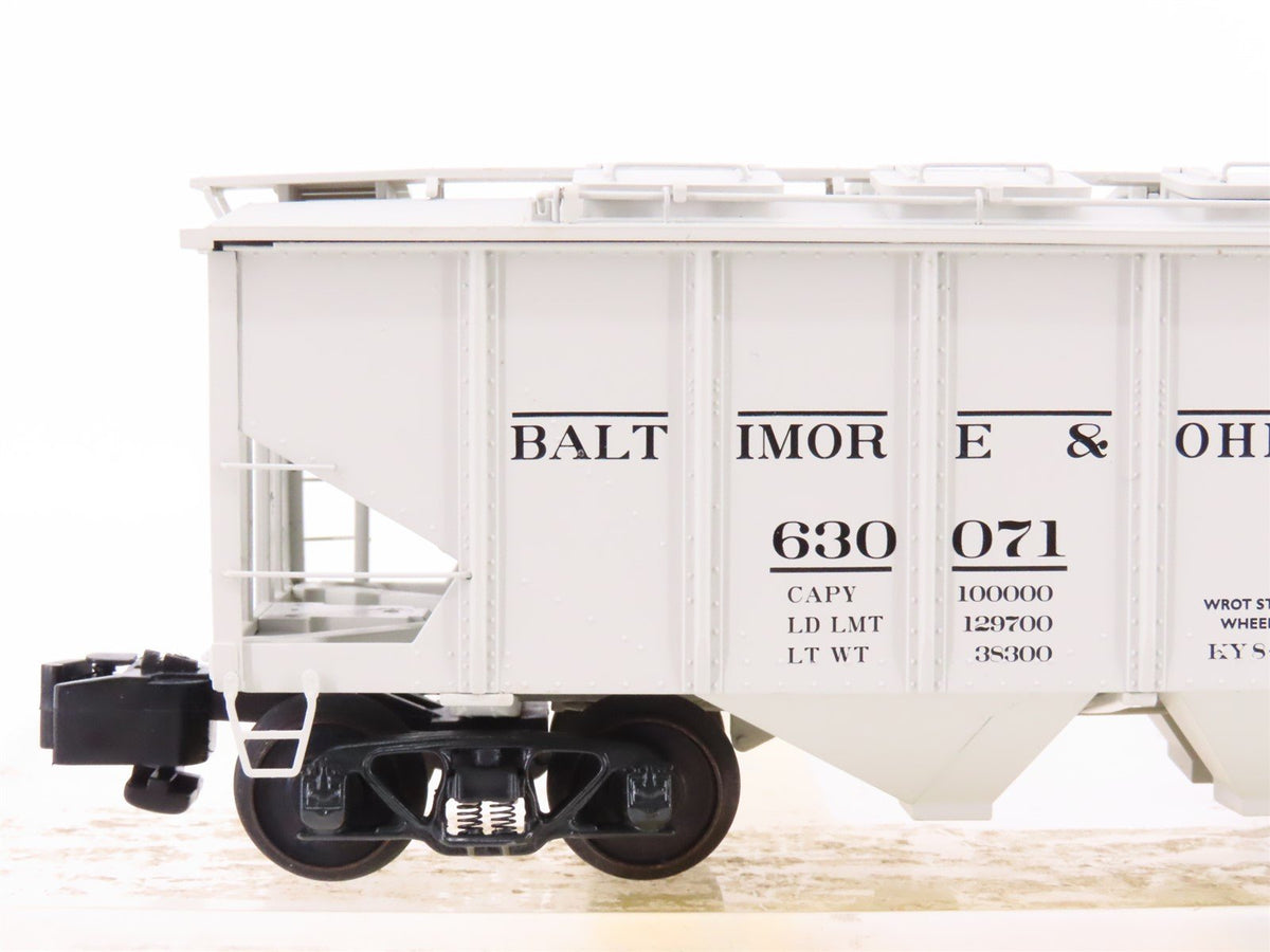 S Scale S-Helper Showcase 01849 B&amp;O Baltimore &amp; Ohio 2-Bay Covered Hopper 630071