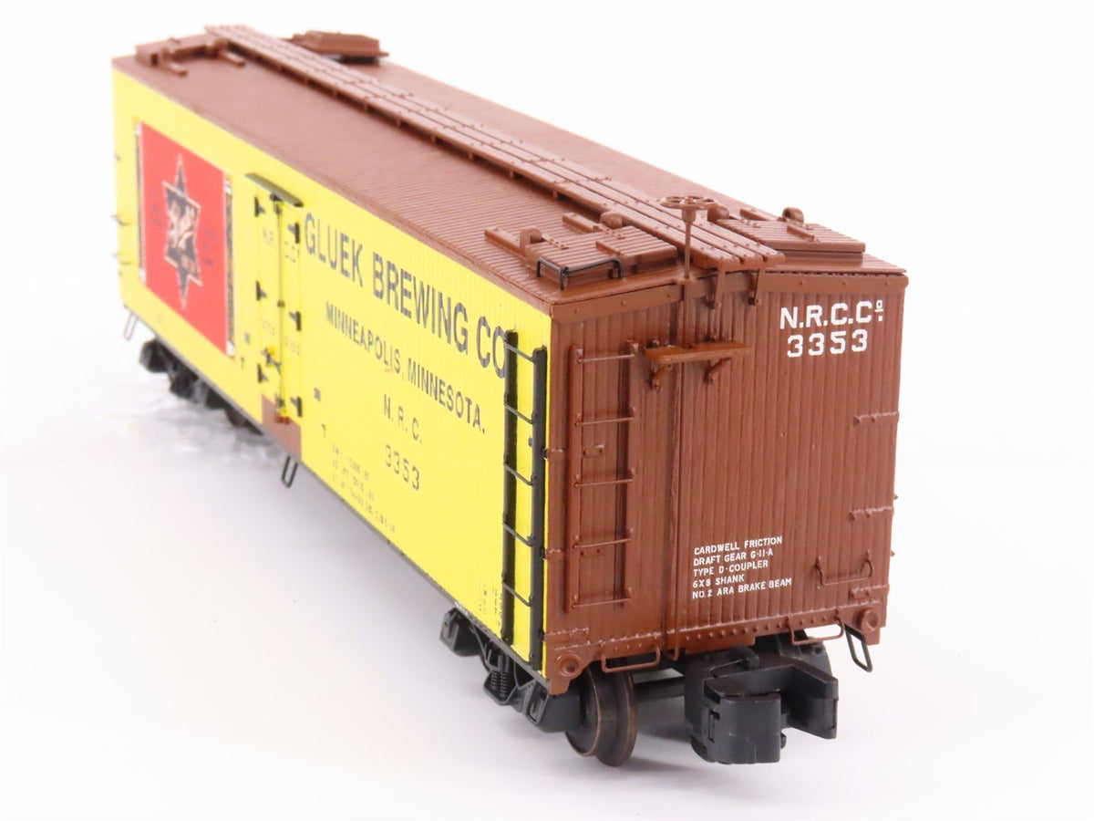 S Scale S-Helper Showcase 02061 NRC Gluek Brewing Co. 40&#39; Beer Reefer #3353