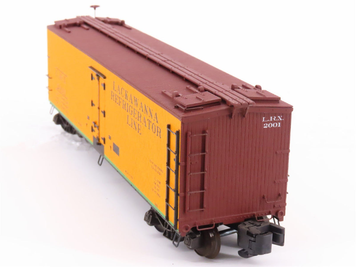 S Scale S-Helper Showcase 00568 LRX Lackawanna Refrigerator 40&#39; Reefer #2001