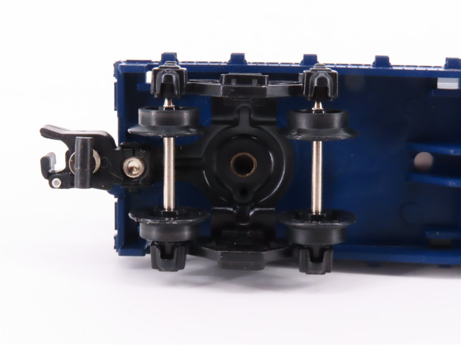 S American Flyer 6-48527 ATSF Santa Fe Flat Car #90019 w/ Jet Engine Containers