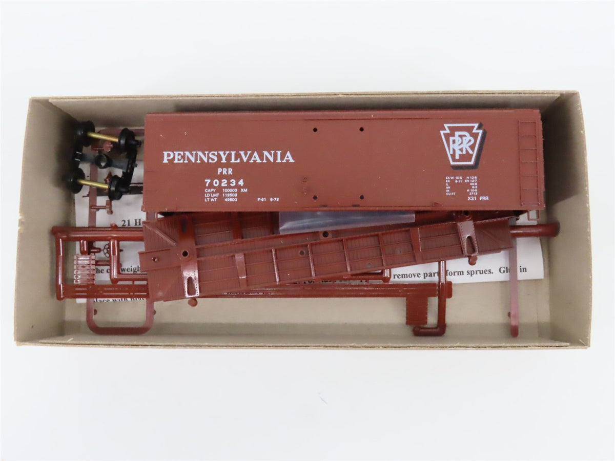 Lot of 12 HO Bowser Kit #55302 PRR Pennsylvania X-31a 40&#39; Round Roof Box Cars