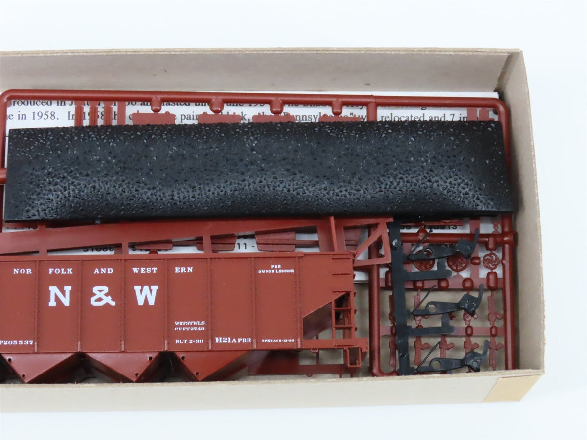 Lot of 12 HO Bowser Kit #54066 N&amp;W Norfolk &amp; Western H-21a 4-Bay Hoppers w/Load