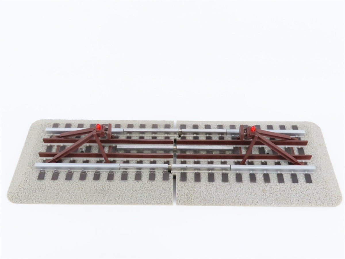 O Gauge 3-Rail Lionel 6-12035 FasTrack Lighted Track Bumpers