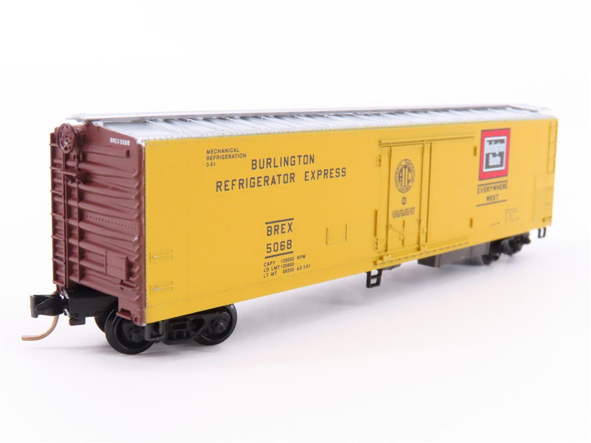 N Kadee Micro-Trains MTL 69040 BREX Burlington Route Mechanical Reefer #5068