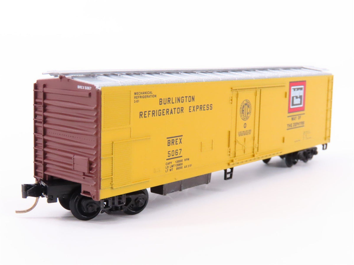 N Kadee Micro-Trains MTL 69040 BREX Burlington Route Mechanical Reefer #5067