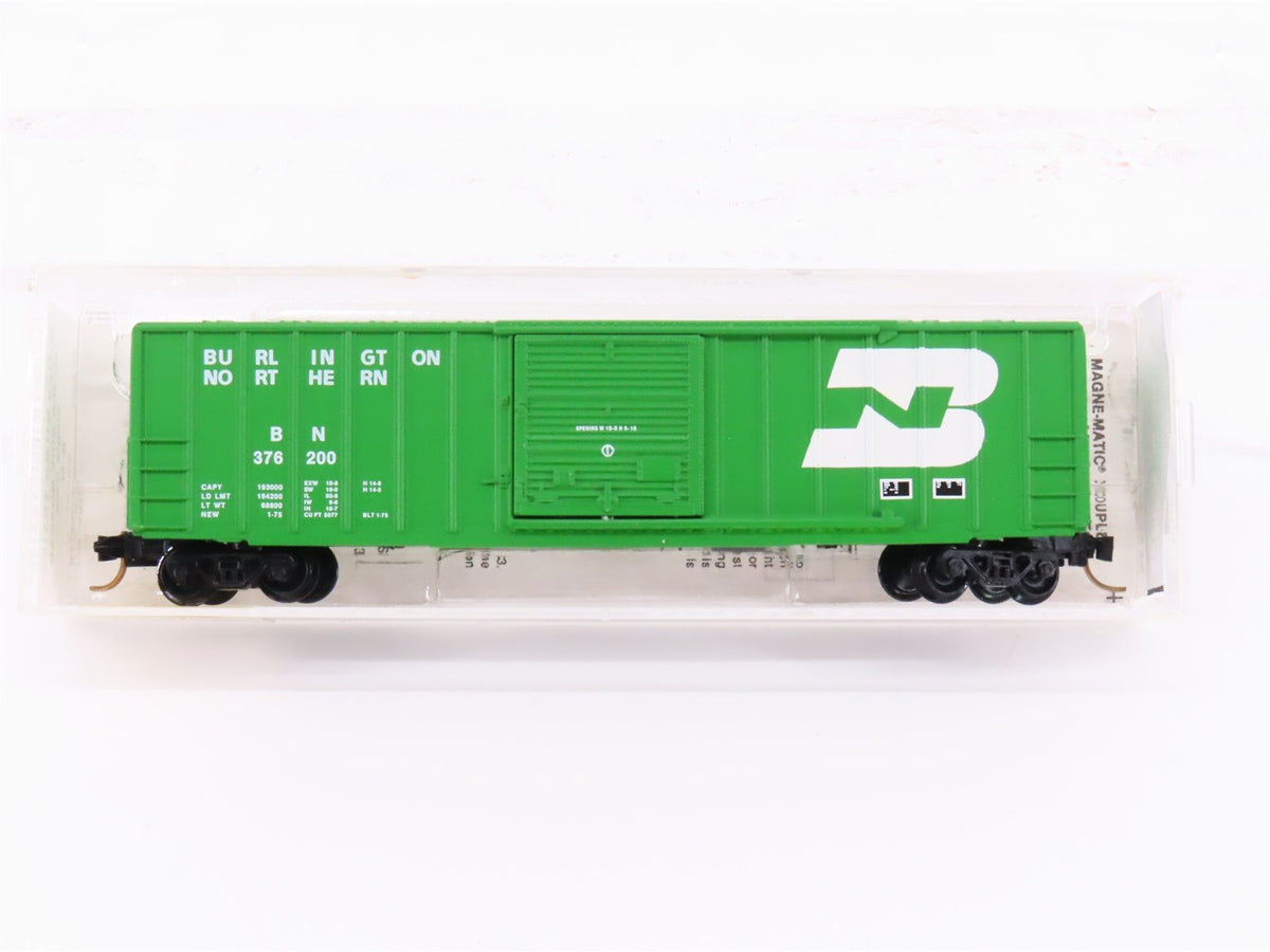 N Scale Kadee Micro-Trains MTL 25490 BN Burlington Northern 50&#39; Box Car #376200