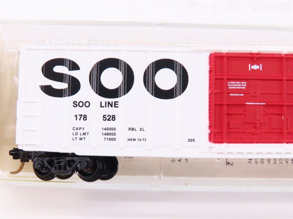 N Scale Kadee Micro-Trains MTL 27120 SOO Line 50&#39; Plug Door Box Car #178528