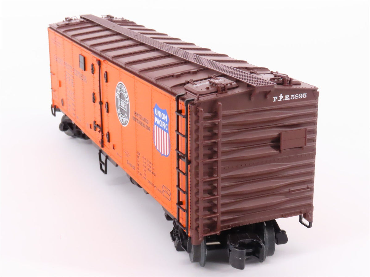 O Gauge 3-Rail Lionel 6-81908 SP UP PFE Pacific Fruit Express Steel Reefer 3-Pk.