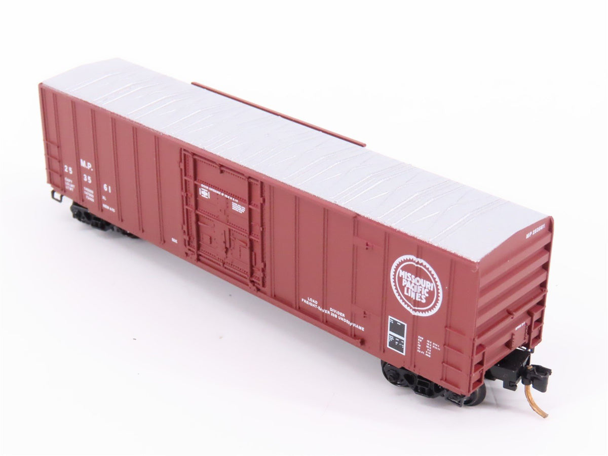 N Scale Kadee Micro-Trains MTL 27140 MP Missouri Pacific 50&#39; Box Car #253561