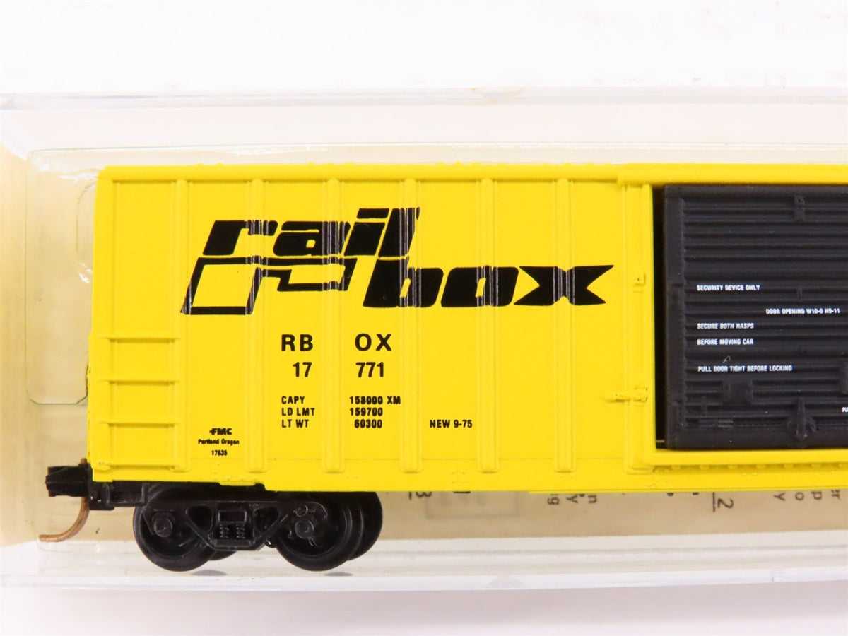 N Scale Kadee Micro-Trains MTL 25012 RBOX Railbox 50&#39; Rib Side Box Car #17771