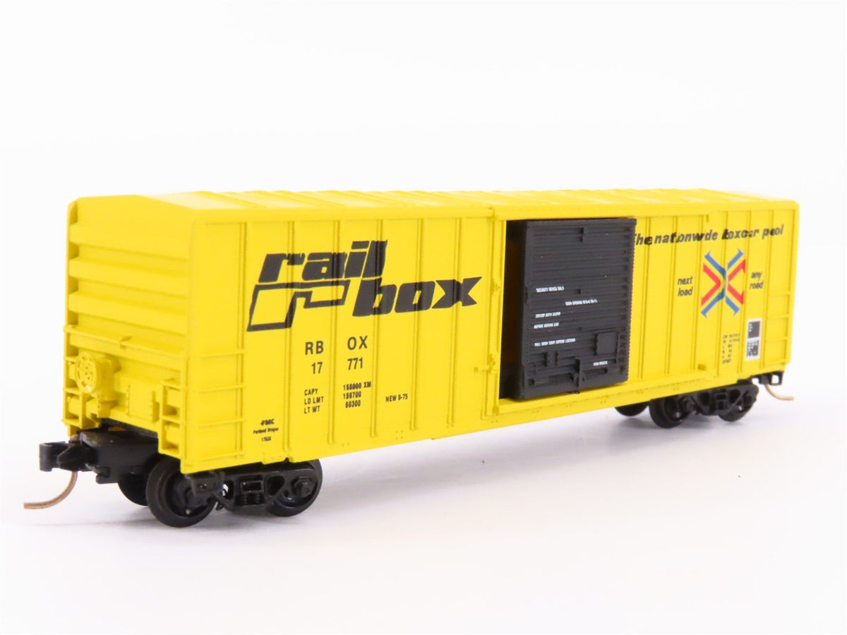 N Scale Kadee Micro-Trains MTL 25012 RBOX Railbox 50&#39; Rib Side Box Car #17771