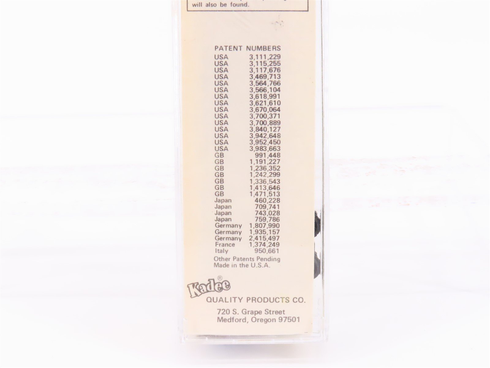 N Scale Kadee Micro-Trains MTL 25012 RBOX Railbox 50' Rib Side Box Car #17771