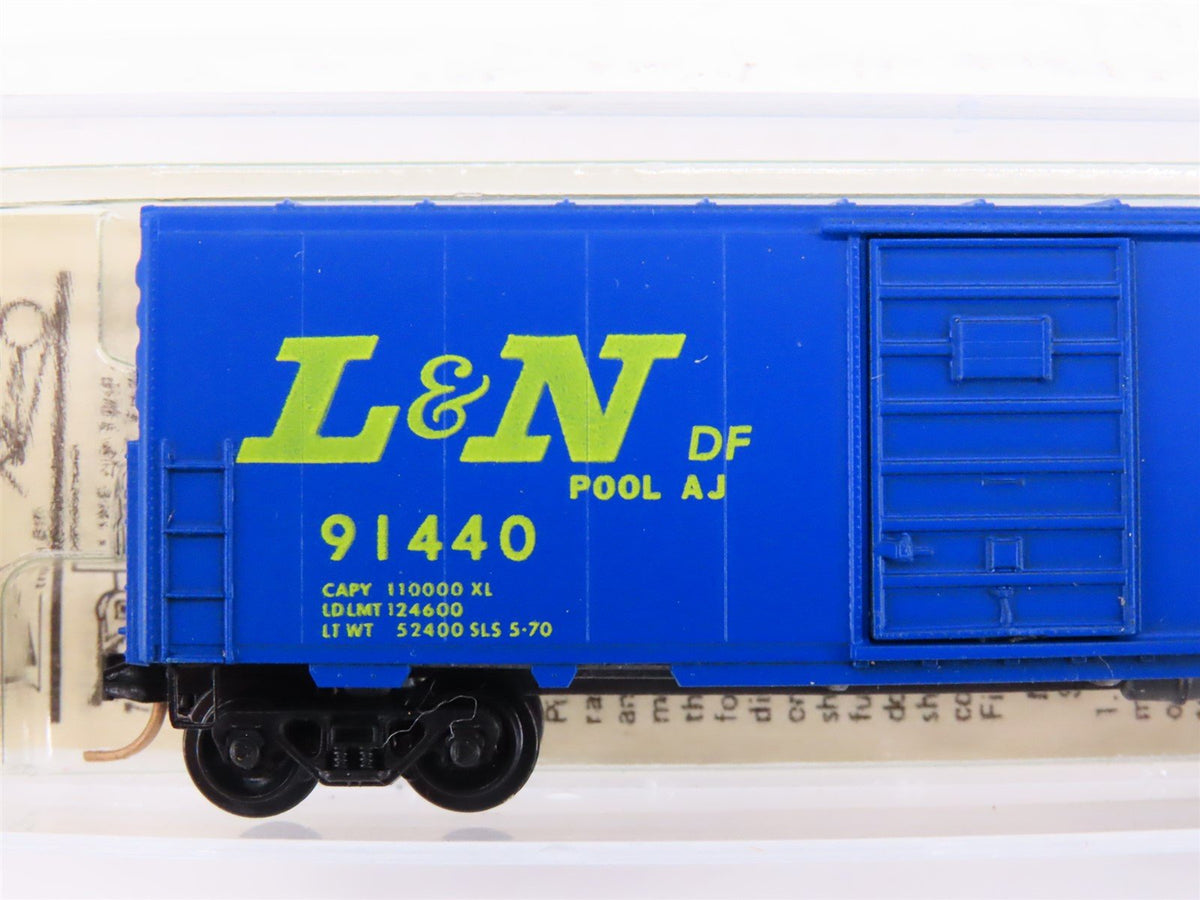 N Scale Kadee Micro-Trains MTL 24120 L&amp;N Louisville &amp; Nashville Box Car #91440