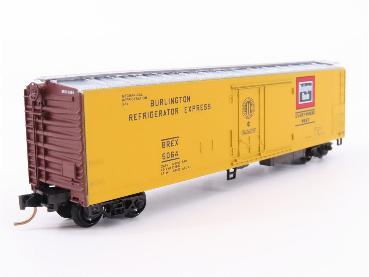 N Kadee Micro-Trains MTL 69040 BREX Burlington Route Mechanical Reefer #5064