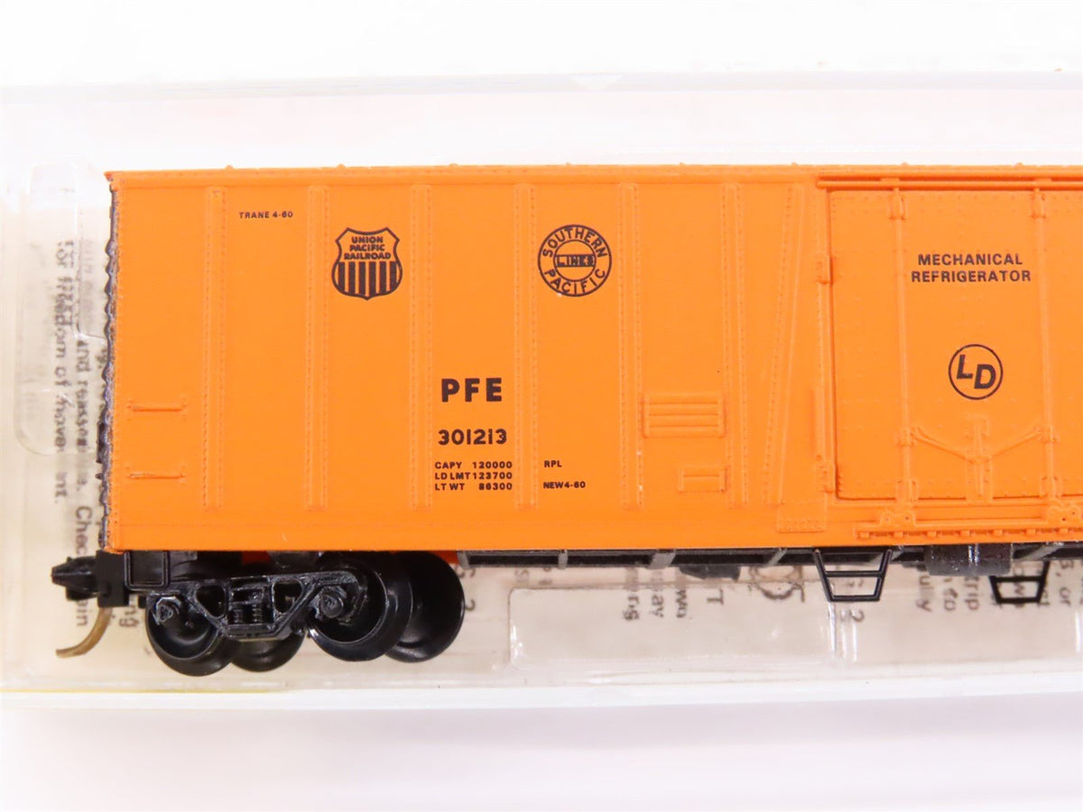 N Kadee Micro-Trains MTL 70010 PFE Pacific Fruit Express 51&#39; Reefer #301213