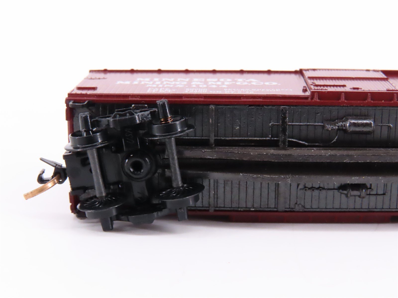 N Scale Kadee Micro-Trains MTL 42090 MINX 3M 40' Single Door Box Car #1044