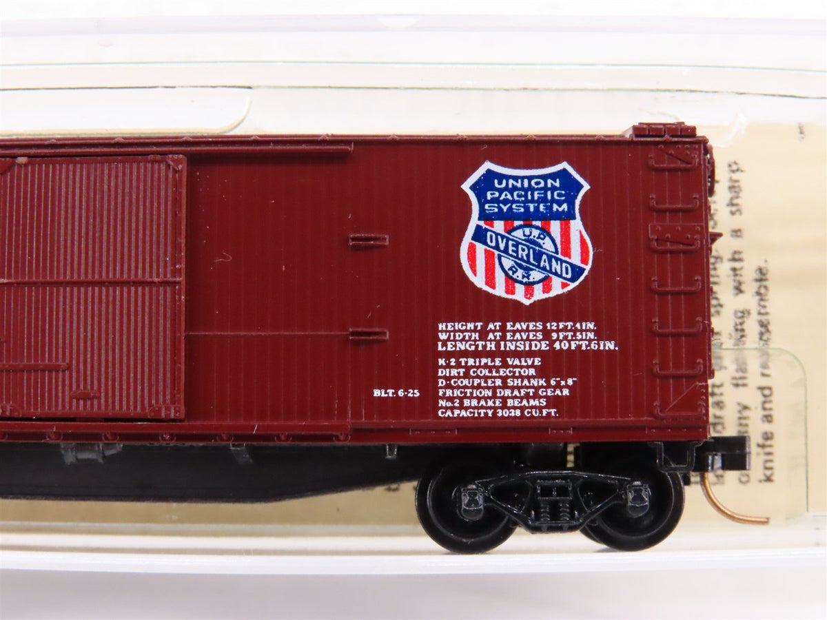 N Scale Kadee Micro-Trains MTL 42070 UP Union Pacific 40&#39; Box Car #100104