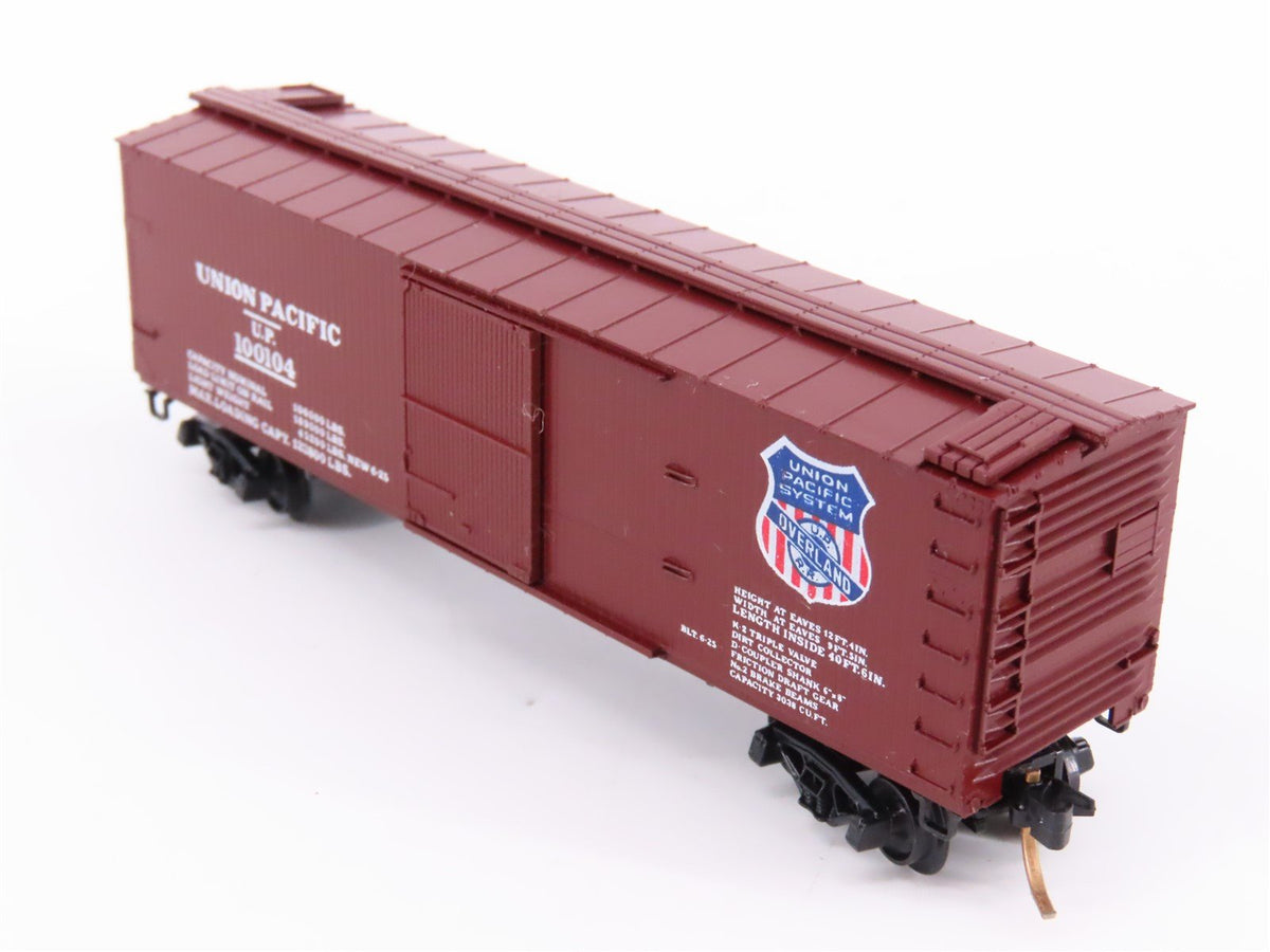 N Scale Kadee Micro-Trains MTL 42070 UP Union Pacific 40&#39; Box Car #100104