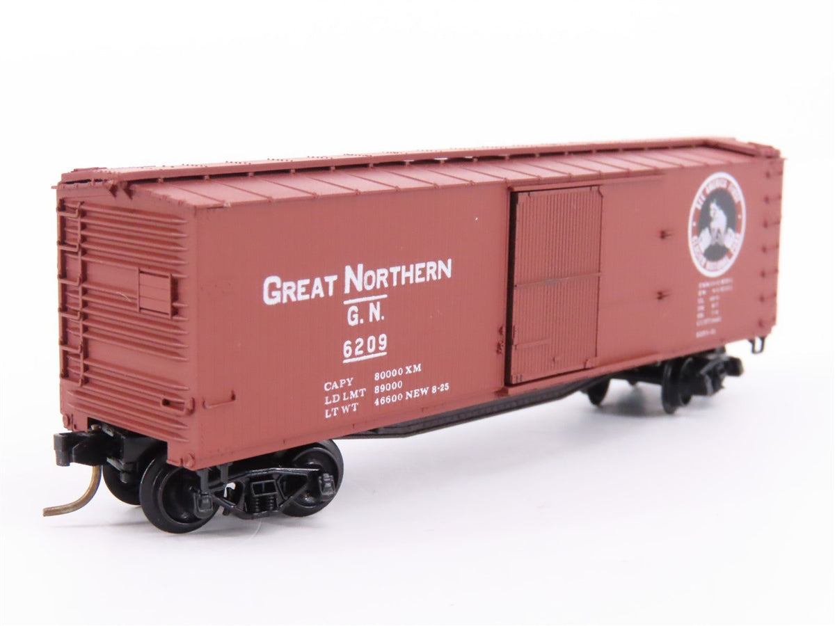 N Kadee Micro-Trains MTL 42191 GN Glacier Park 40&#39; Box Car #6209 Blue Label