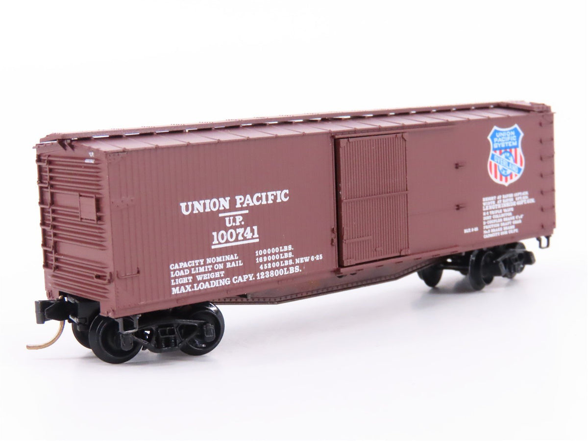 N Scale Kadee Micro-Trains MTL 42070 UP Union Pacific 40&#39; Box Car #100741