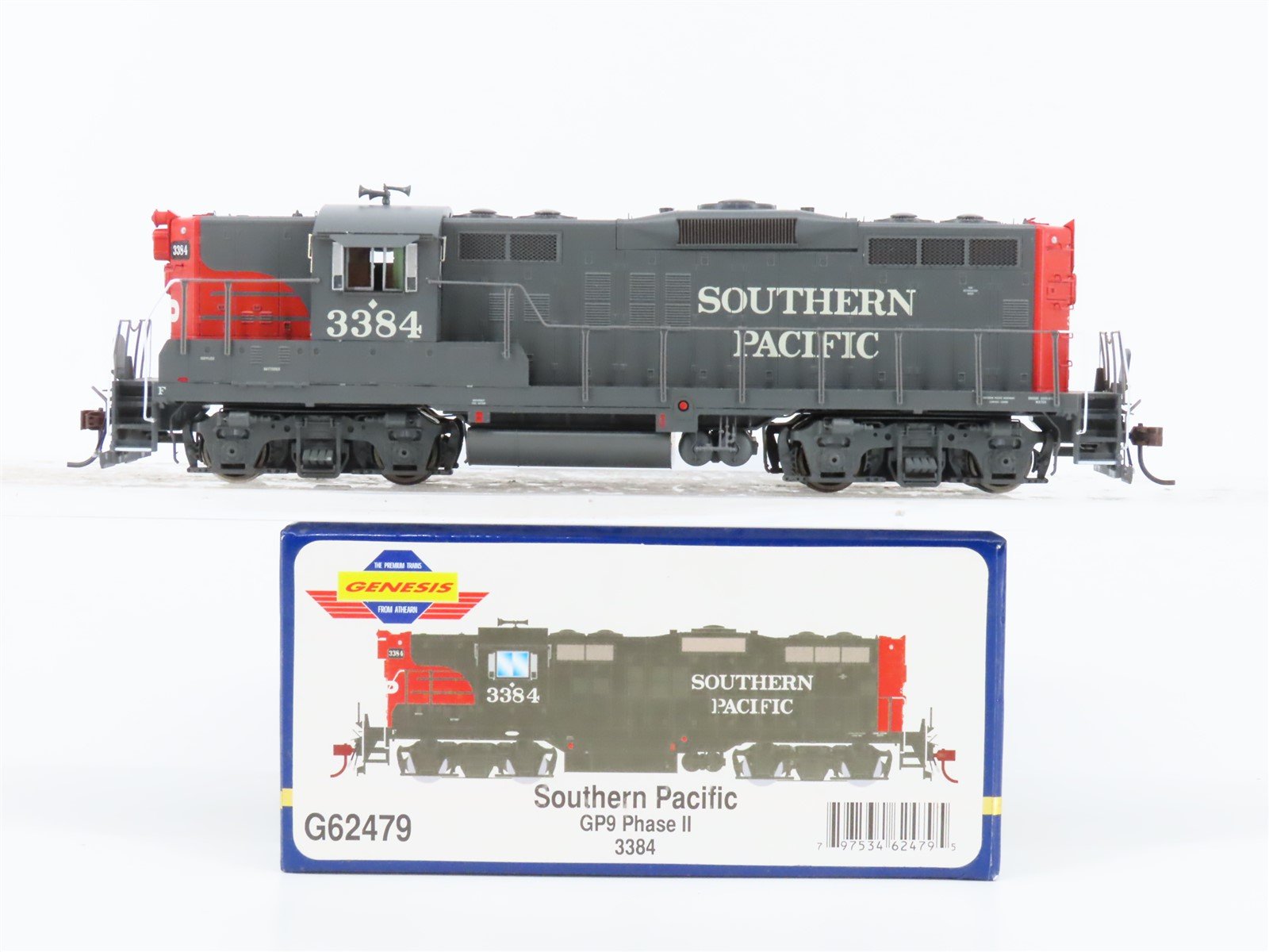 HO Scale Athearn Genesis G62479 SP Southern Pacific GP9 Diesel Locomotive #3384