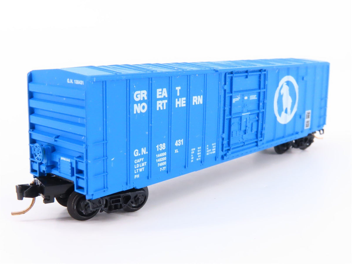 N Scale Kadee Micro-Trains MTL 27070 GN Big Sky Blue 50&#39; Box Car #138431