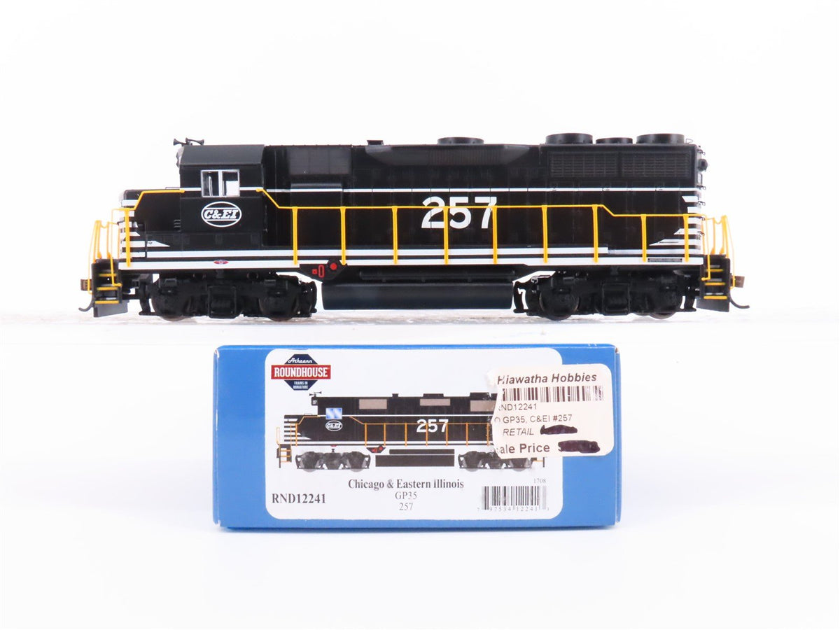 HO Scale Athearn Roundhouse RND12241 C&amp;EI Railway GP35 Diesel Locomotive #257